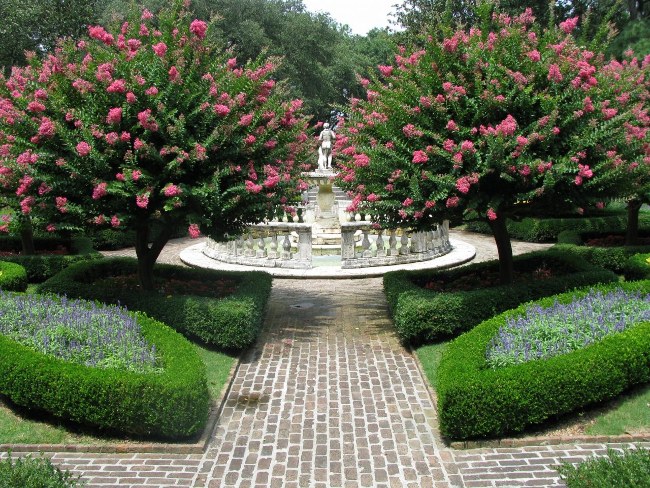 Five Fabulous Gardens in America