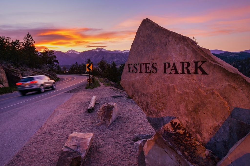 Sign for Estes Park, CO