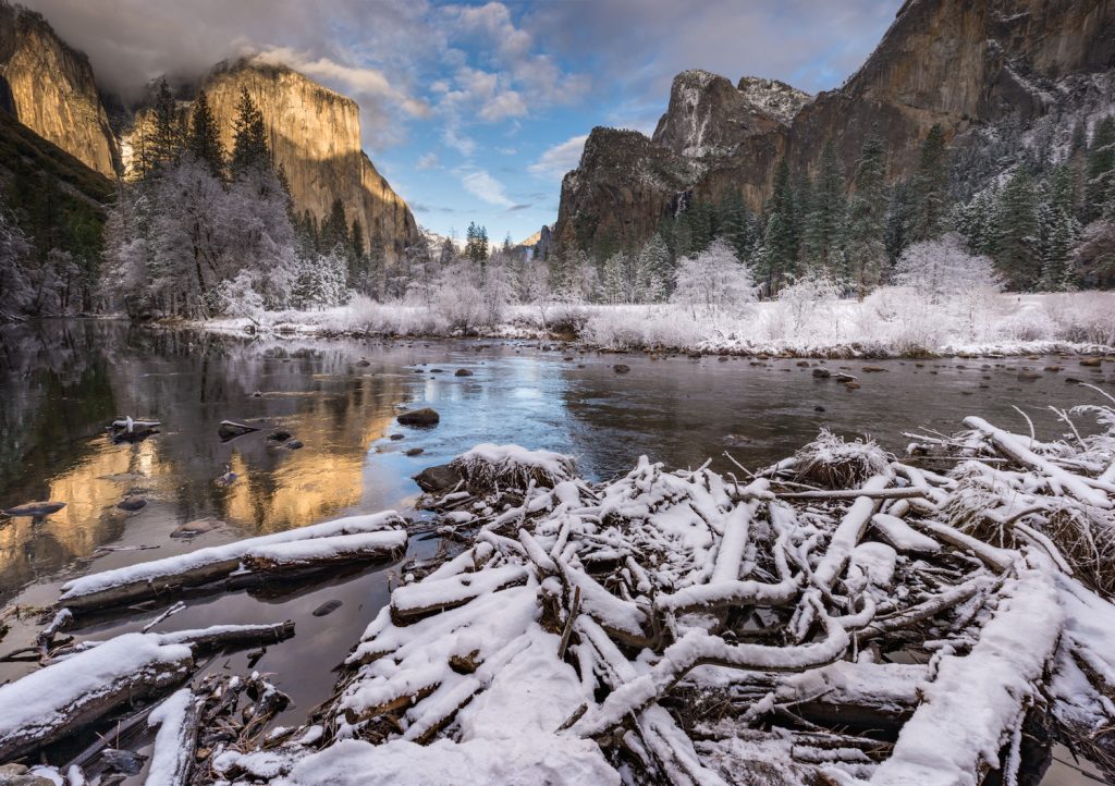 Landscape of Valley View in the early moring during in the winter. Yosemite National Park