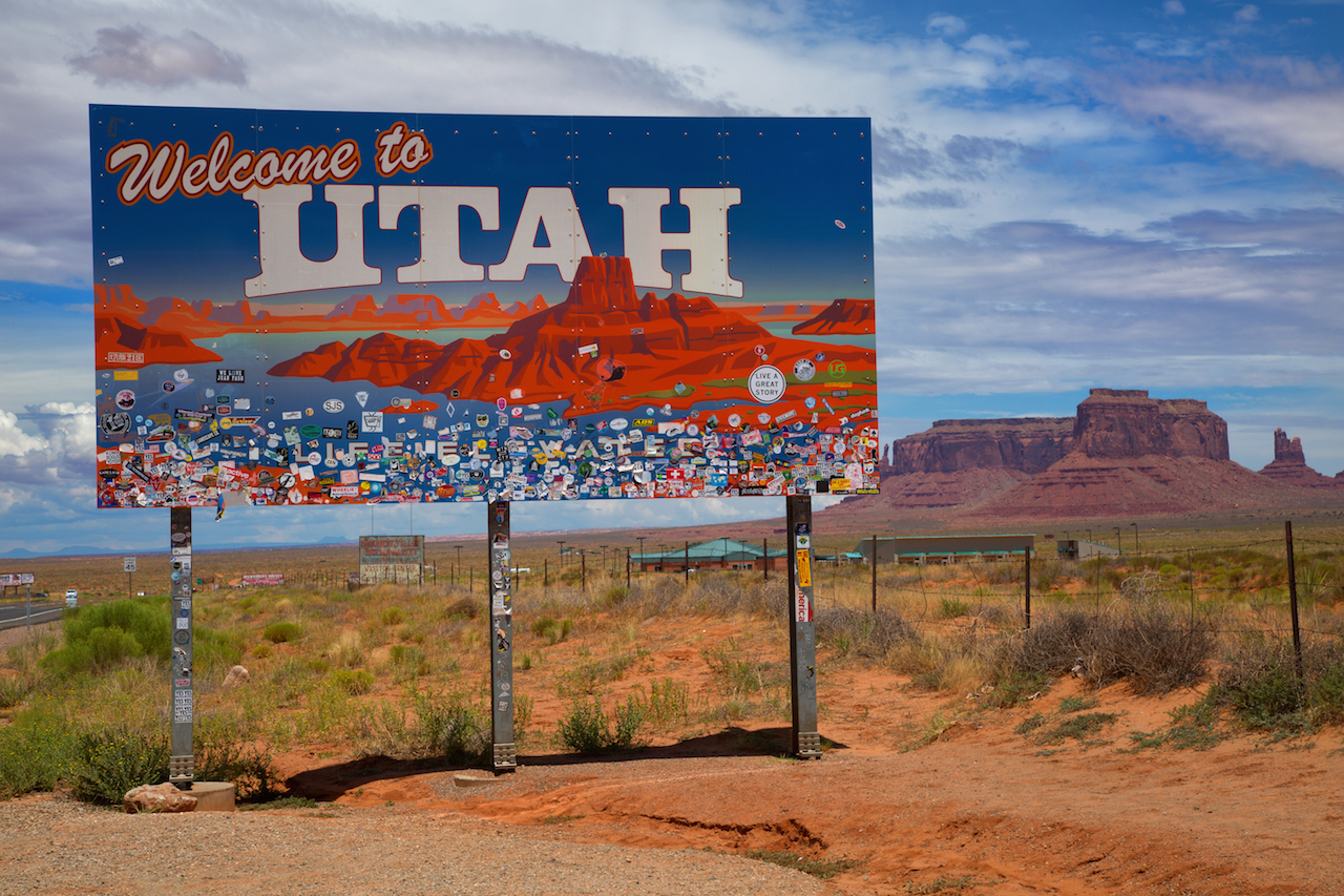 Utah welcome sign